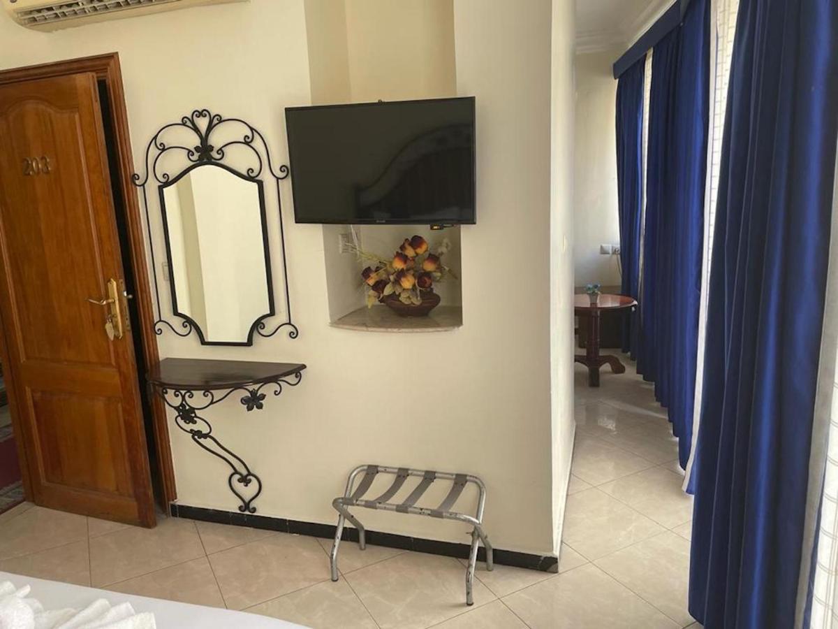 Perla Hotel Фес Екстериор снимка